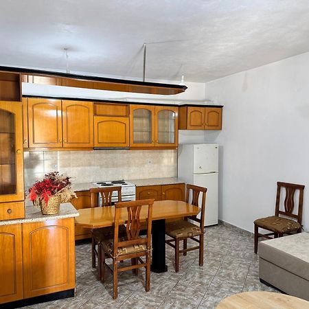 סרנדה Alex Apartments מראה חיצוני תמונה