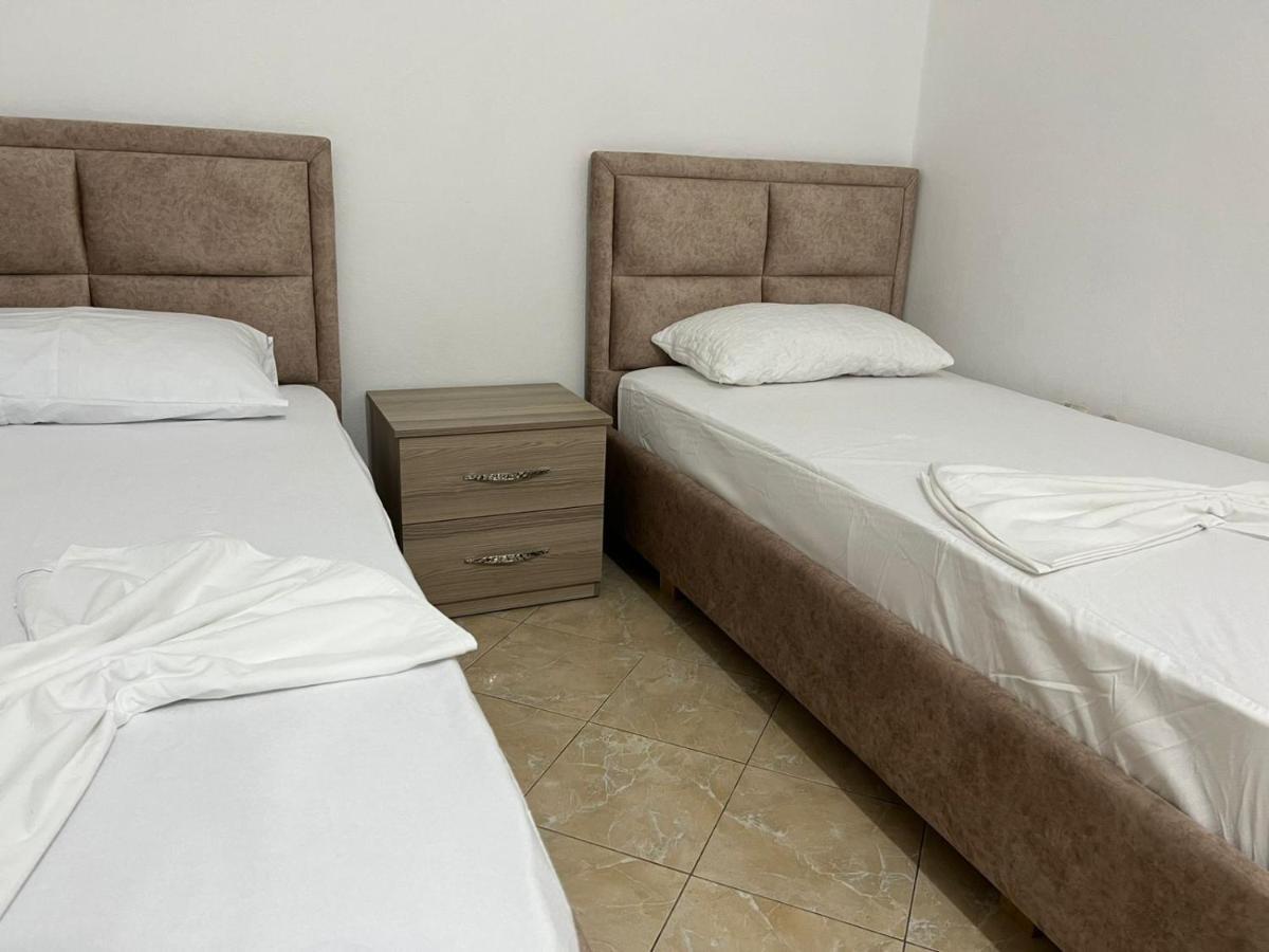 סרנדה Alex Apartments מראה חיצוני תמונה