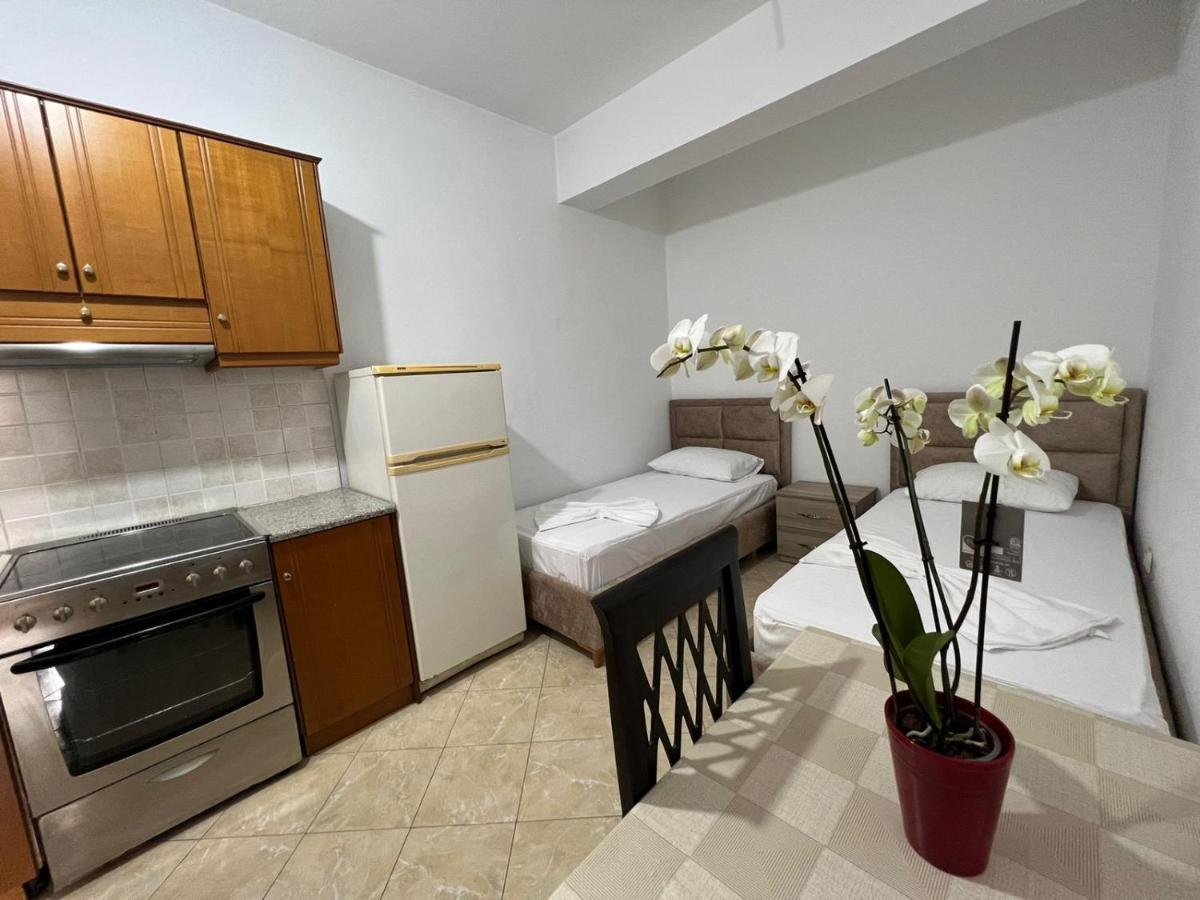 סרנדה Alex Apartments מראה חיצוני תמונה