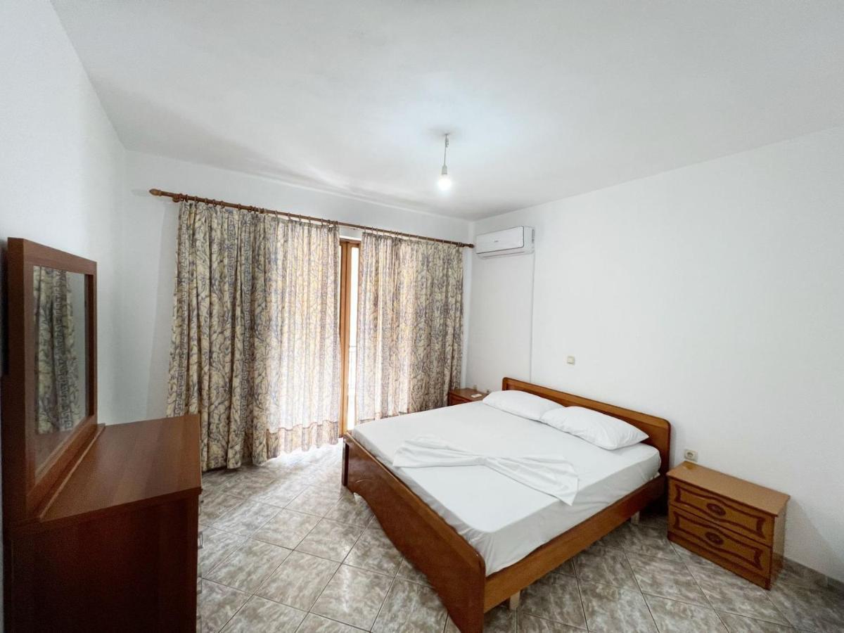 סרנדה Alex Apartments מראה חיצוני תמונה