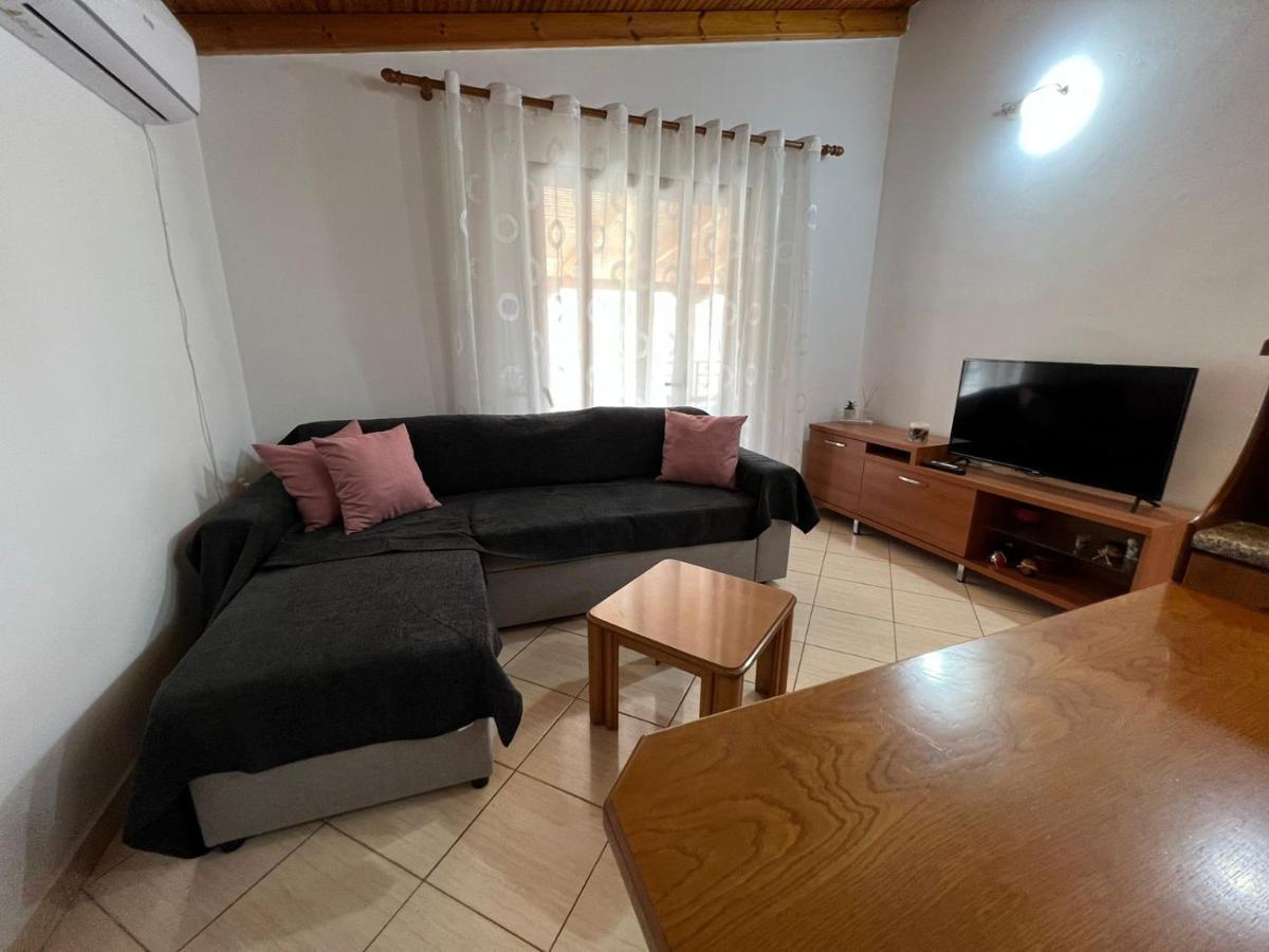 סרנדה Alex Apartments מראה חיצוני תמונה