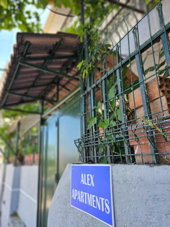 סרנדה Alex Apartments מראה חיצוני תמונה