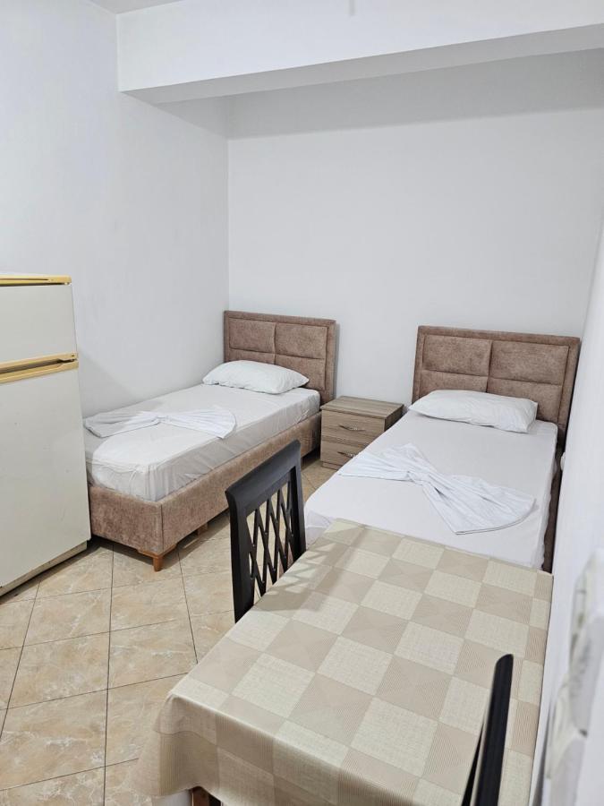 סרנדה Alex Apartments מראה חיצוני תמונה