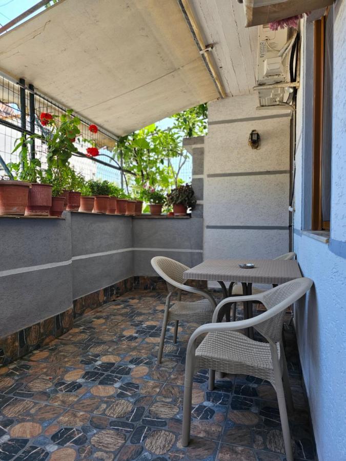 סרנדה Alex Apartments מראה חיצוני תמונה