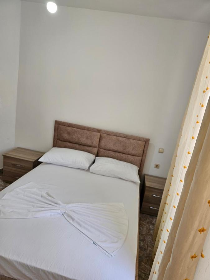 סרנדה Alex Apartments מראה חיצוני תמונה